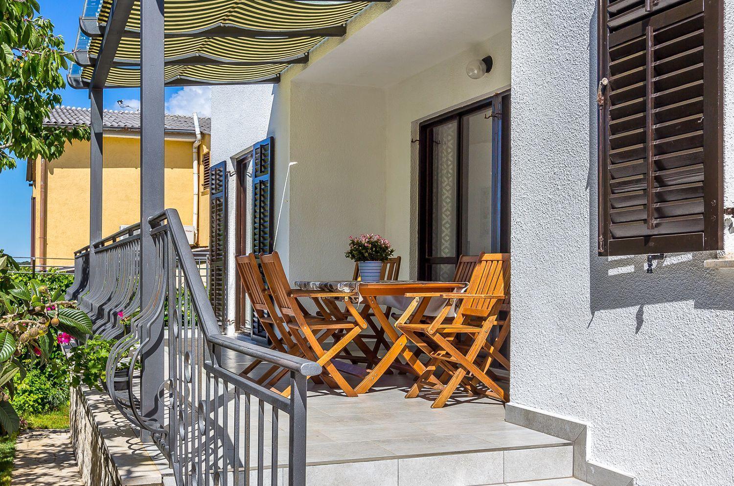 Neu Renovierte Ferienwohnung Mit Klima, Wlan, Terrasse Und Grill 普拉 外观 照片